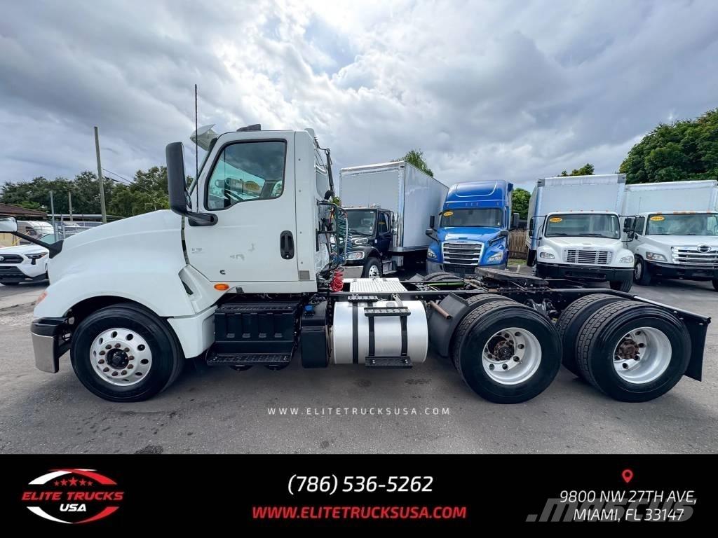 International LT Tracteur routier