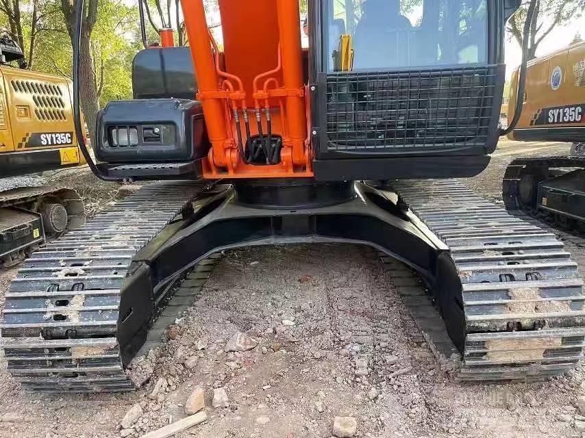 Hitachi ZX120 Pelle sur chenilles