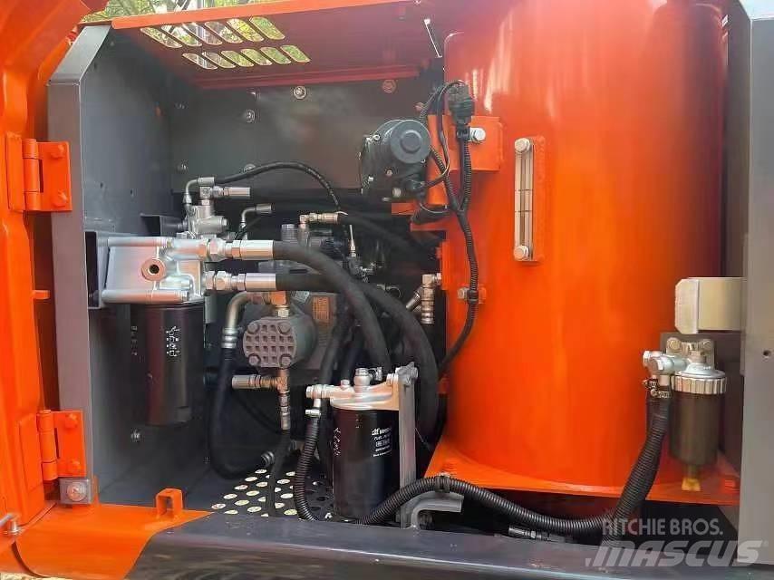 Hitachi ZX120 Pelle sur chenilles