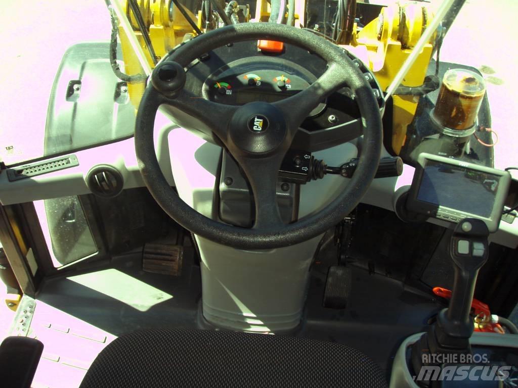 CAT 906 M Chargeuse sur pneus