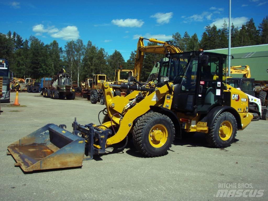 CAT 906 M Chargeuse sur pneus