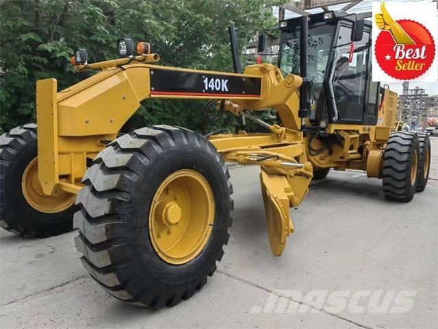 CAT 140 K Niveleuse