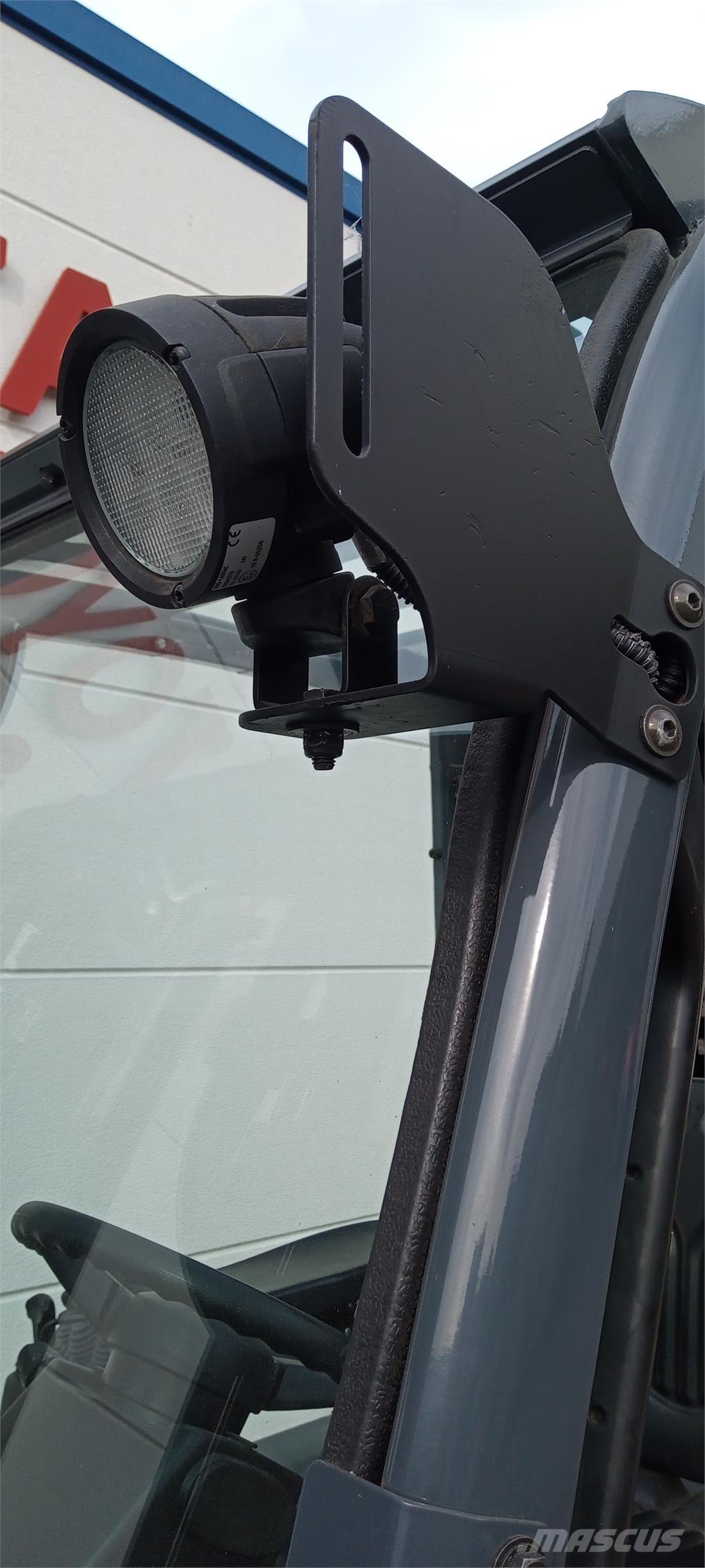 Toyota 8FBMKT25 Chariots élévateurs électriques