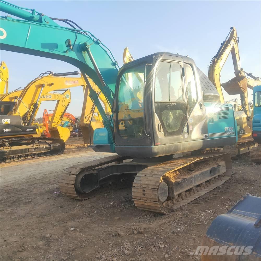 Kobelco SK130 Pelle sur chenilles