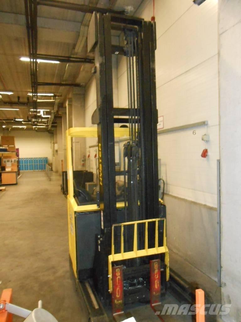 Hyster R 1.6 Chariot à mât rétractable