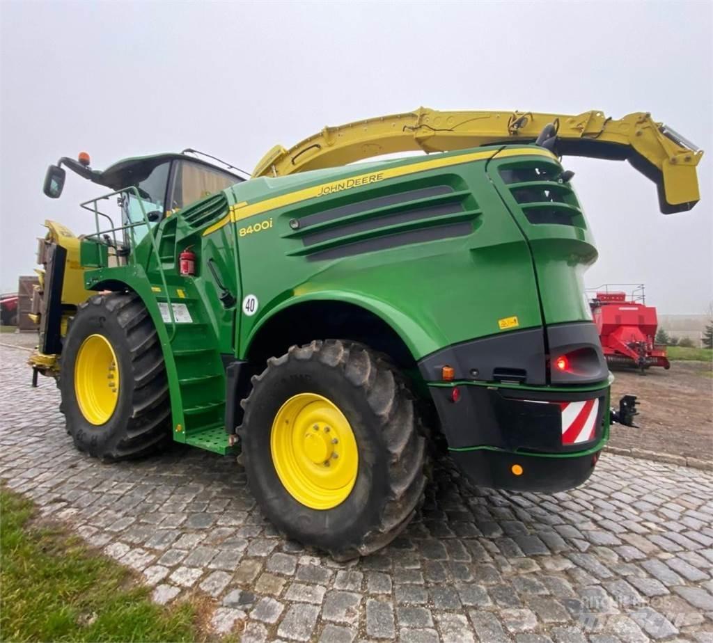 John Deere 8400i Ensileuse automotrice