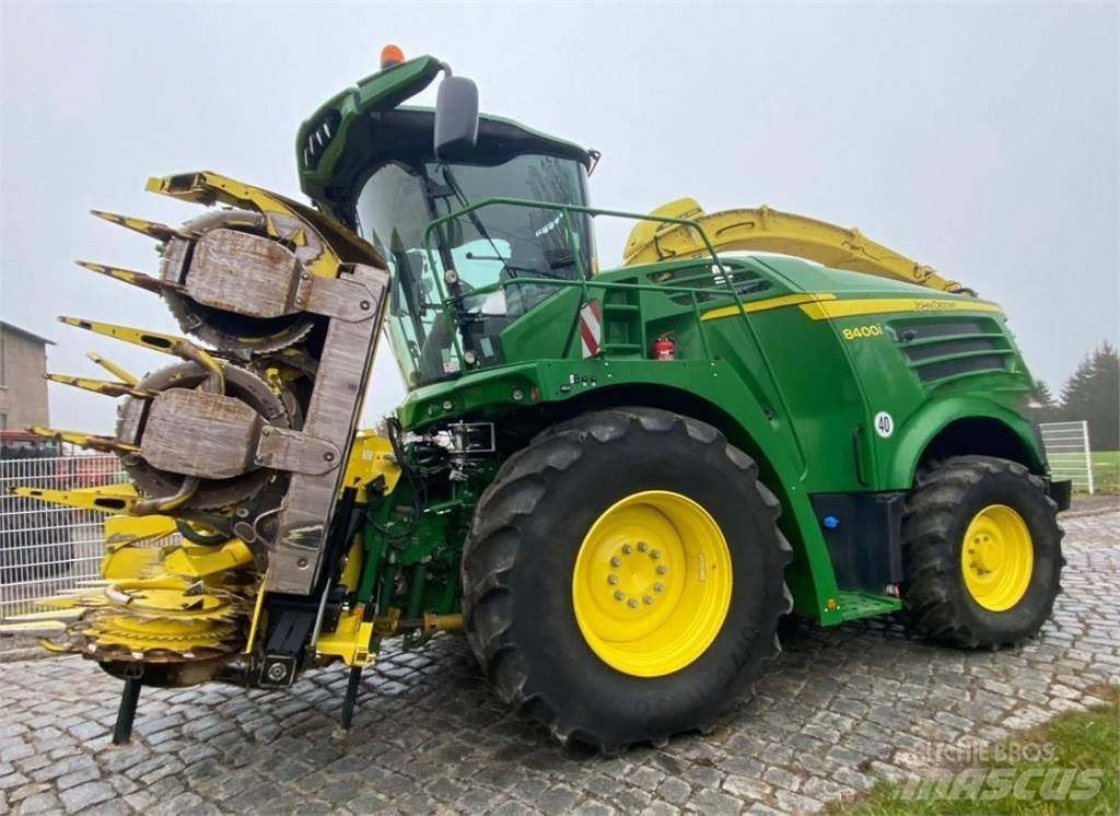 John Deere 8400i Ensileuse automotrice