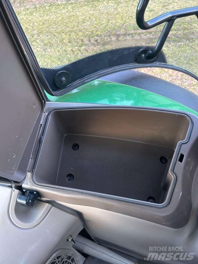 John Deere 6140 R Tracteur