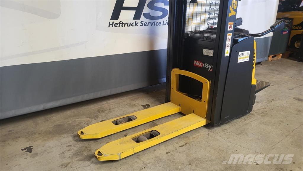 Yale MS12X Gerbeurs Automoteurs