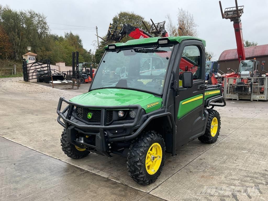 John Deere XUV 865M Chariot télescopique
