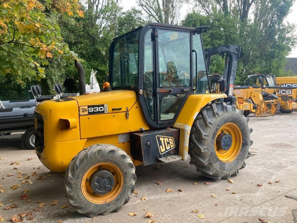 JCB 930-4 Chariot tout terrain