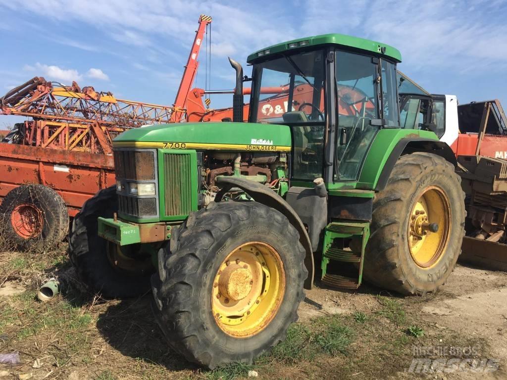 John Deere 7700 Tracteur
