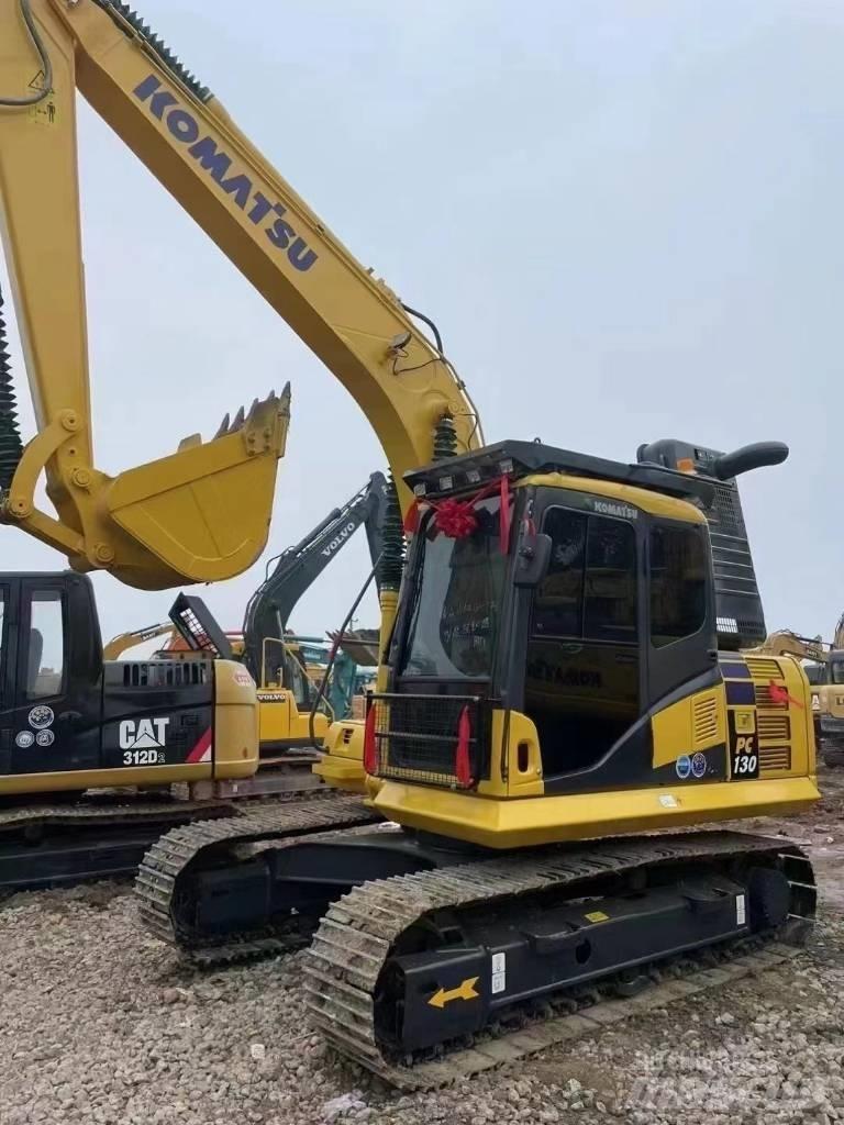 Komatsu PC 130-8 Pelle sur chenilles