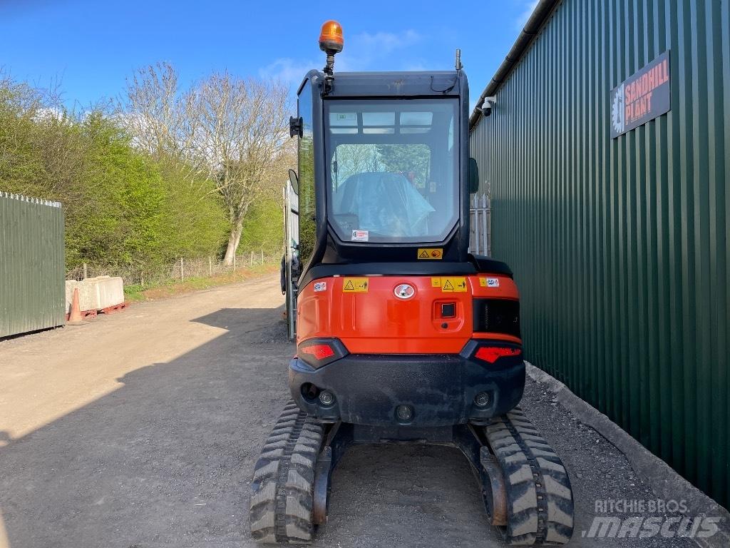 Kubota U 27-4 Mini pelle < 7t