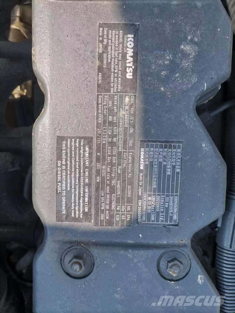 Komatsu PC 220-8 Pelle sur chenilles