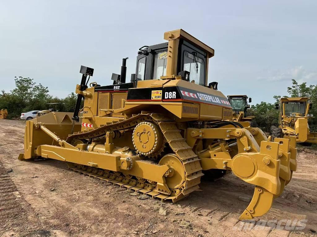 CAT D8R Bouteurs sur chenilles
