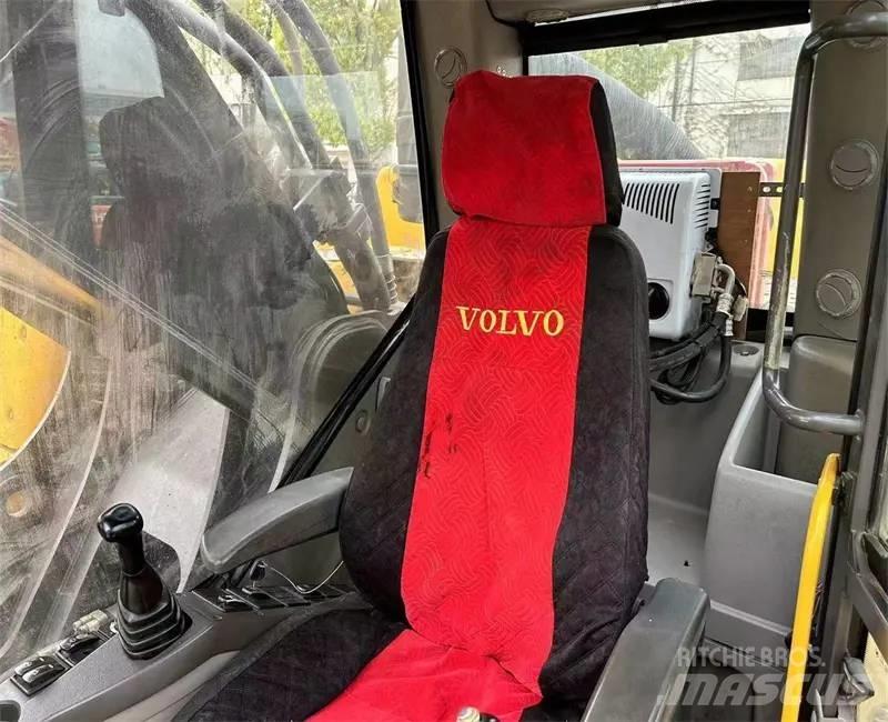 Volvo EC480DL Pelle sur chenilles