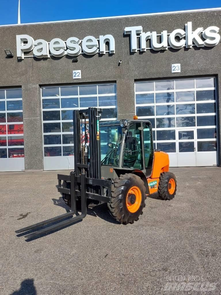 Ausa C 251 H x4 Chariot tout terrain