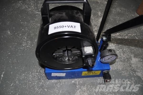  Zaciskarka 300 bar Autres accessoires pour matériel forestier