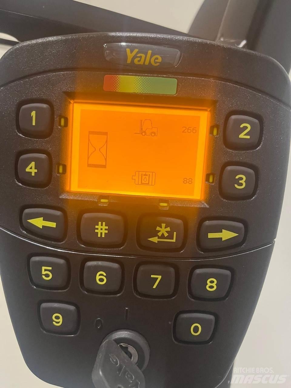 Yale ERP18VT Chariots élévateurs électriques