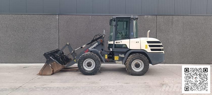 Schaeff TL 80 Chargeuse sur pneus