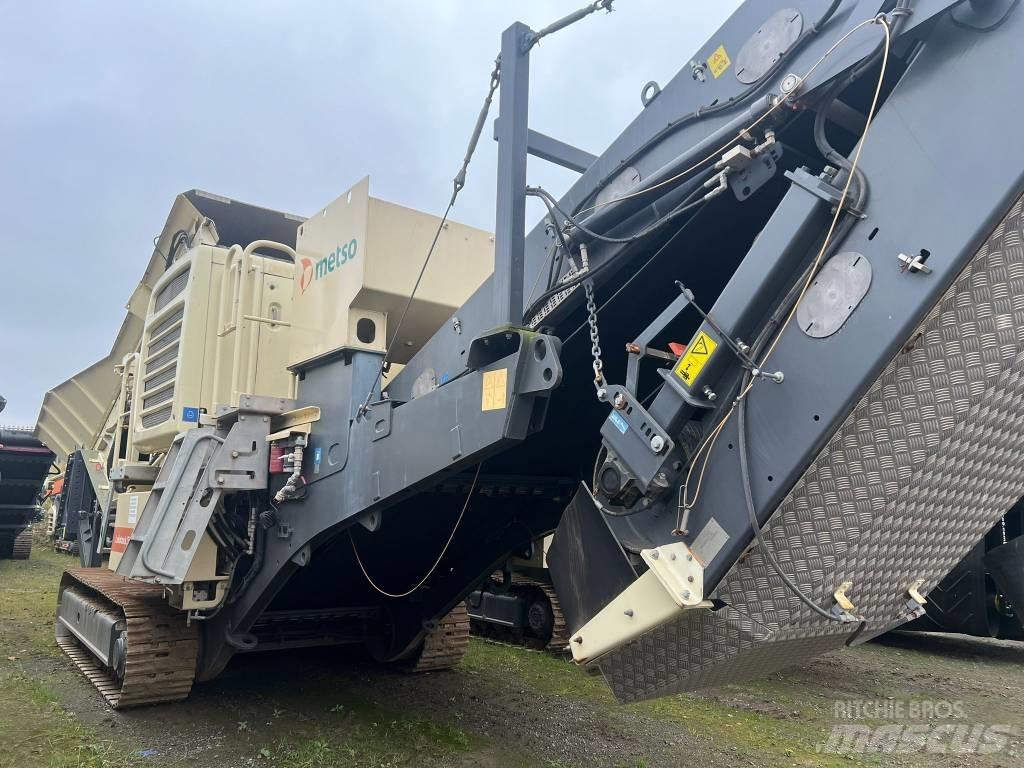 Metso LT 300 HP Concasseur mobile