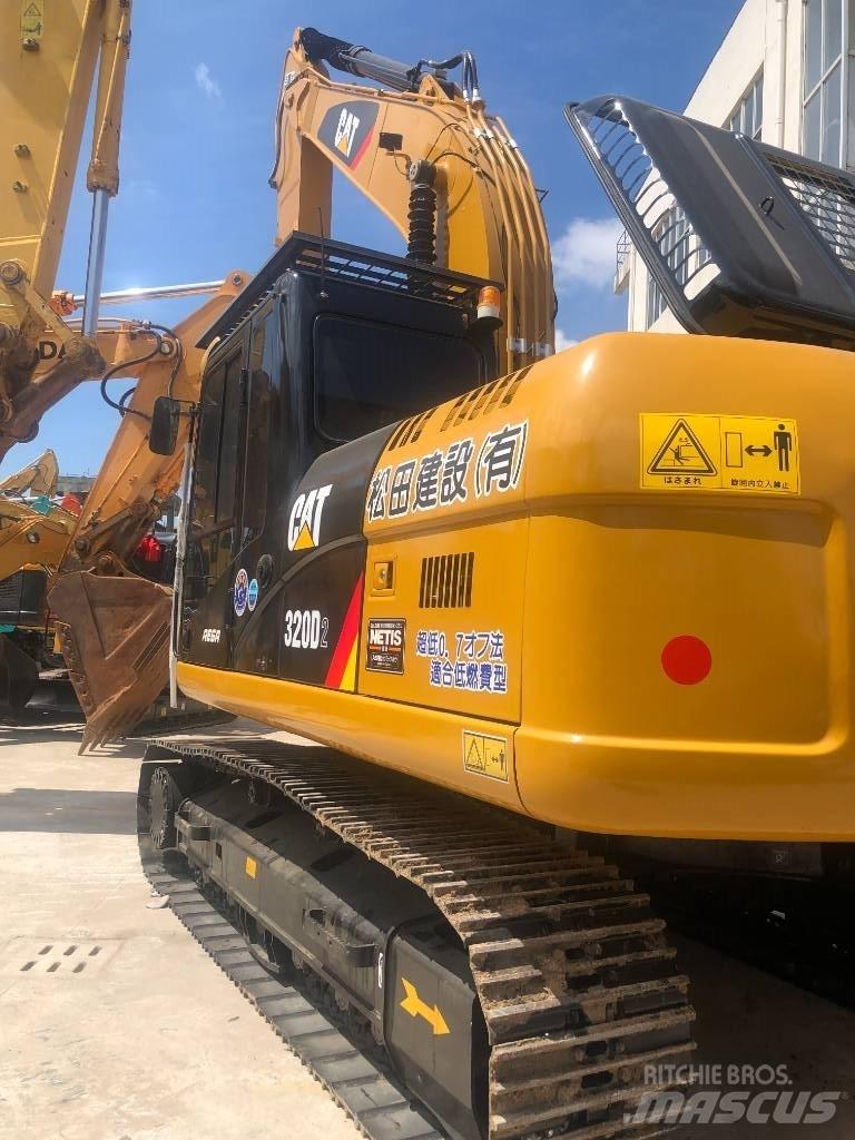 CAT 320 B L Pelle sur chenilles