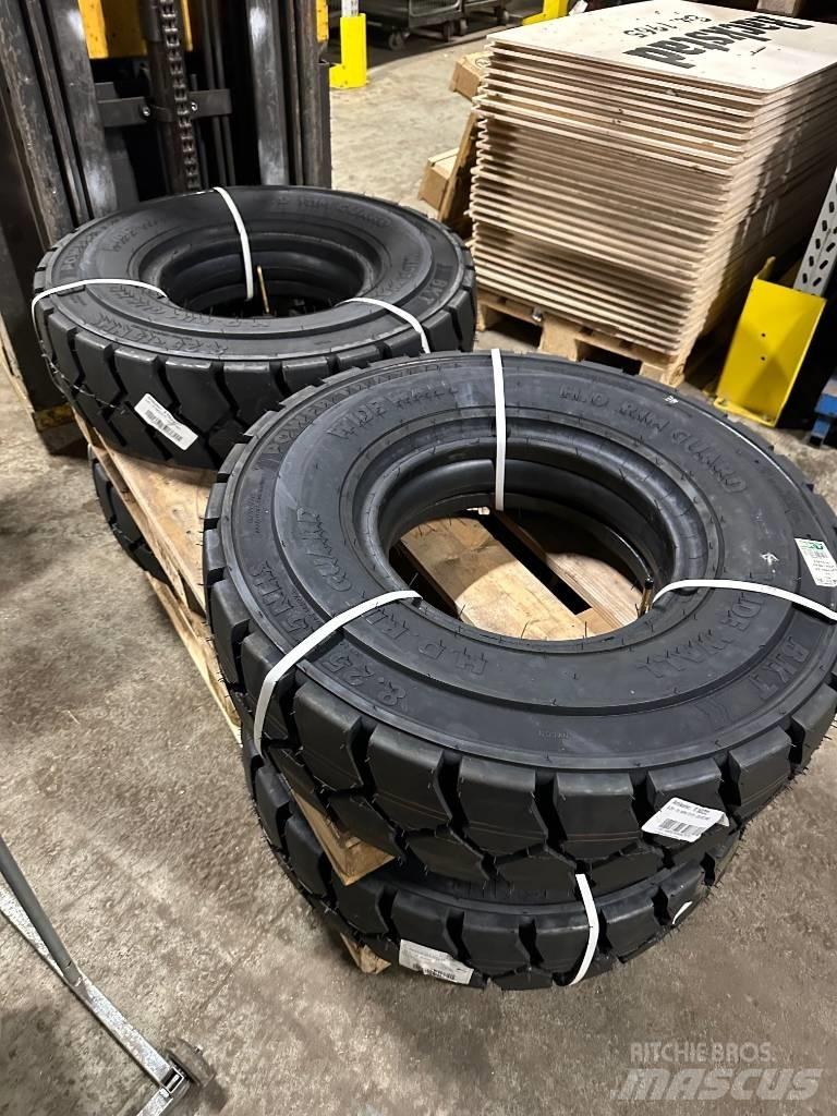  NYA Däck Truck Pneus, roues et jantes