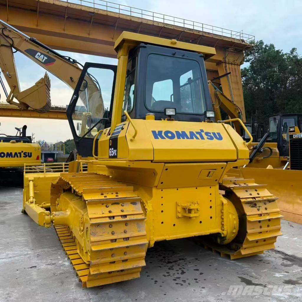 Komatsu D65PX-12E Bouteurs sur chenilles