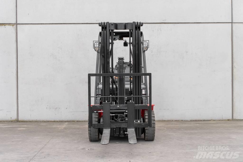 Manitou ME 425 Chariots élévateurs électriques