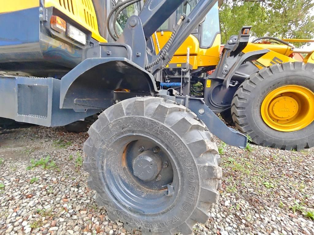 Hyundai R 60W Pelle sur pneus