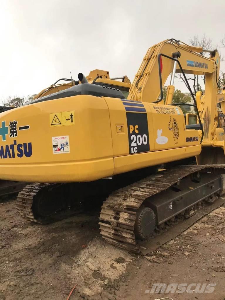 Komatsu PC 200-7 Pelle sur chenilles