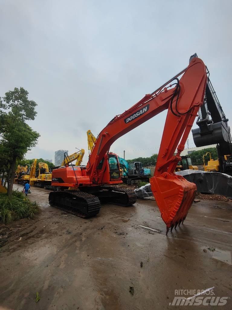 Doosan 220 LC-7 Pelle sur chenilles