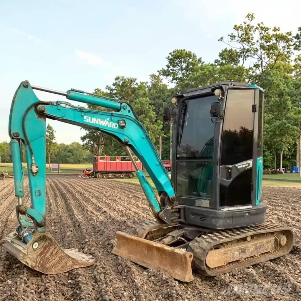 Sunward SWE 25 UF Mini pelle < 7t