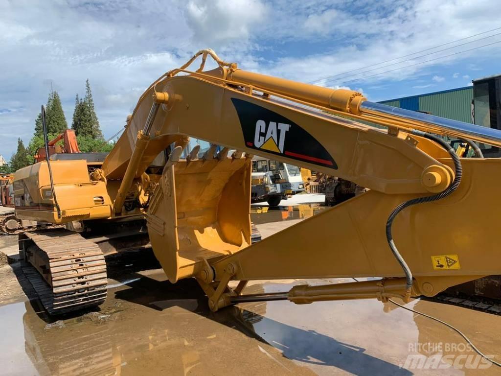 CAT 320BL Pelle sur chenilles