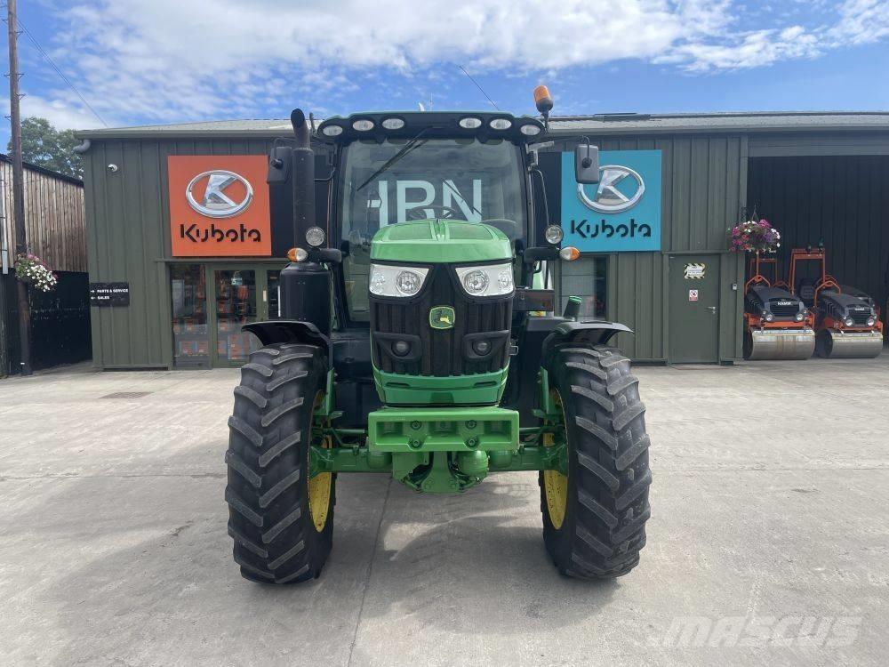 John Deere 6135R Tracteur