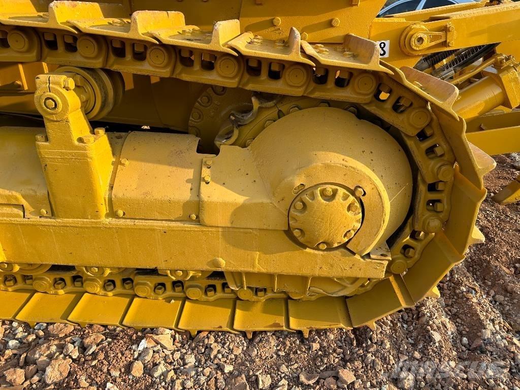 CAT D6G Bouteurs sur chenilles