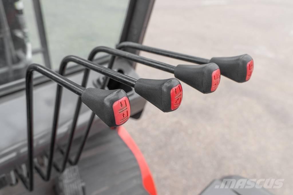 Manitou ME 450 Chariots élévateurs électriques