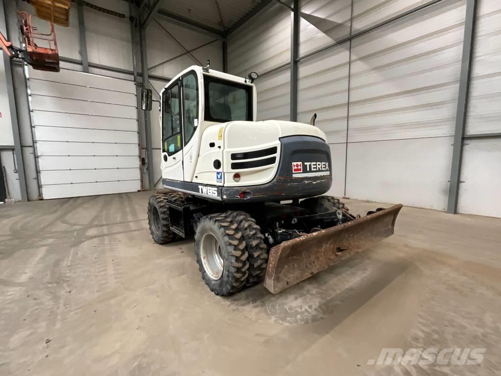 Terex TW 85 Pelle sur pneus