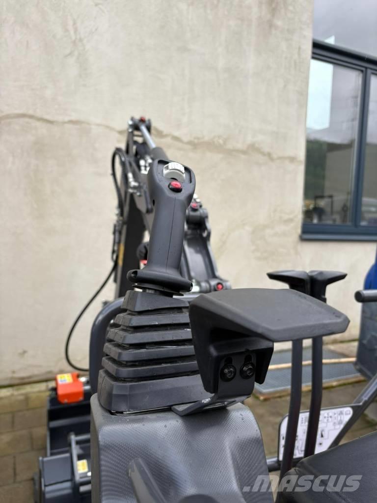 Eurocomach ES14SR Mini pelle < 7t