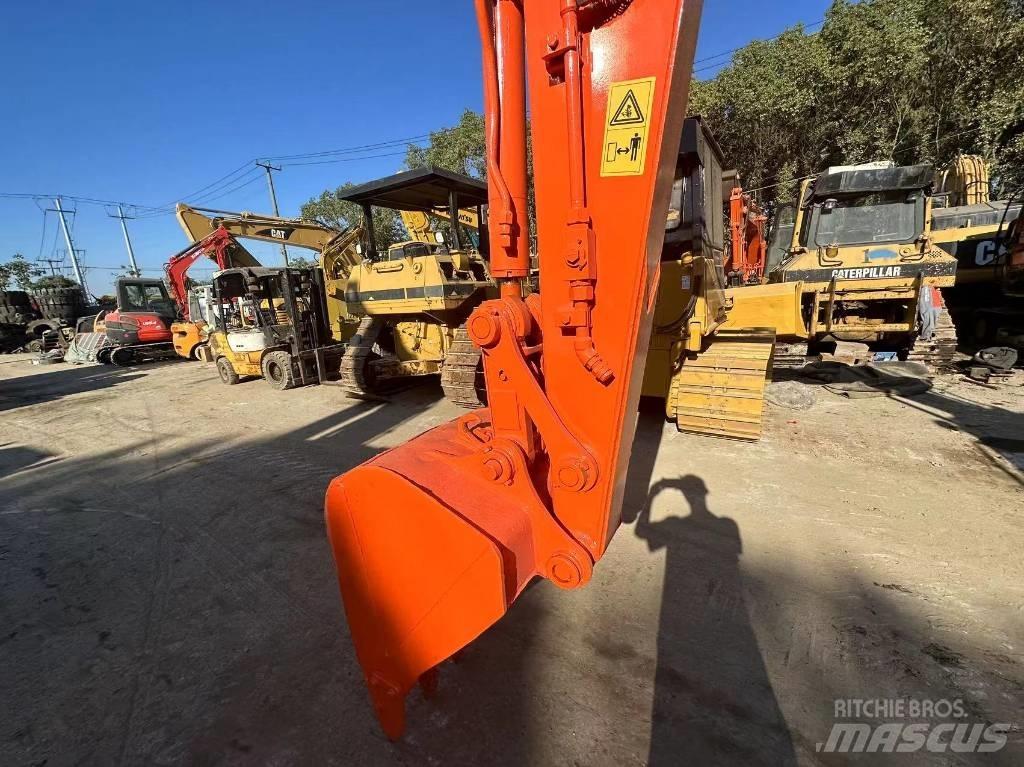 Hitachi ZX 75 Pelle sur chenilles