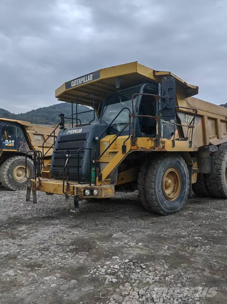 CAT 773 F Tombereau rigide