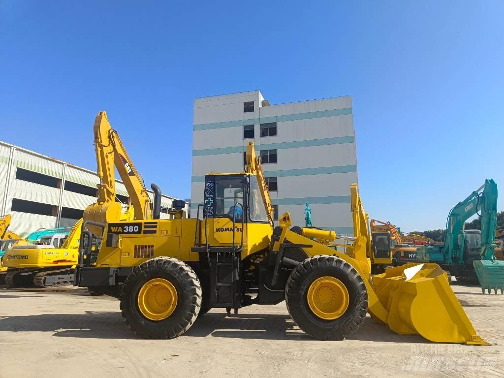 Komatsu WA 380-3 Chargeuse sur pneus