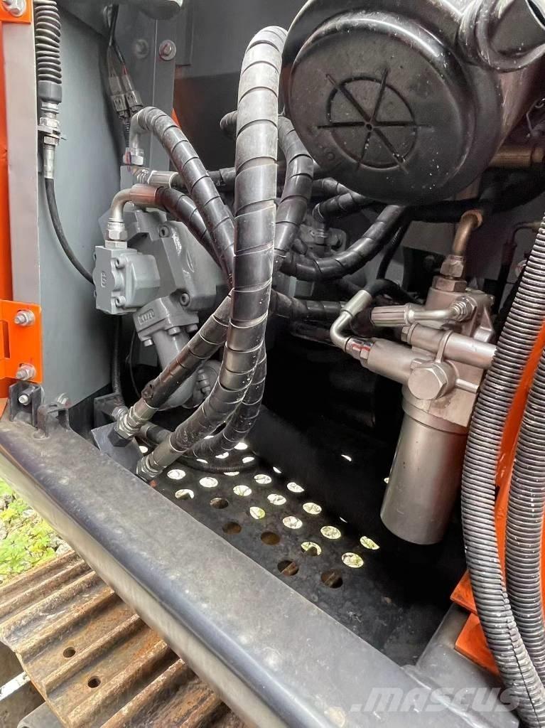 Hitachi ZX 70 Mini pelle < 7t