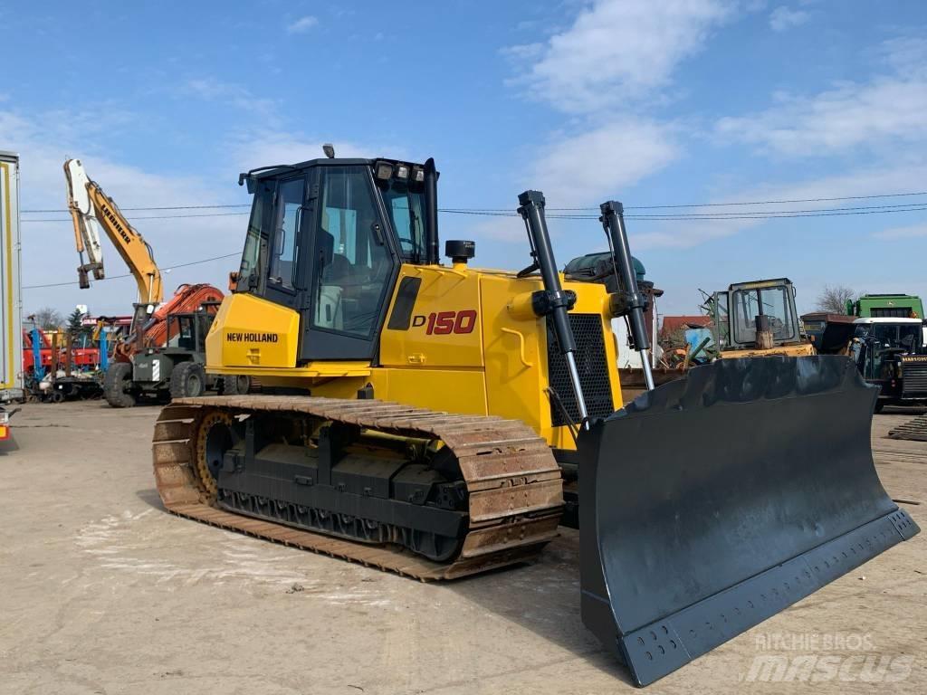 New Holland D 150 Bouteurs sur chenilles