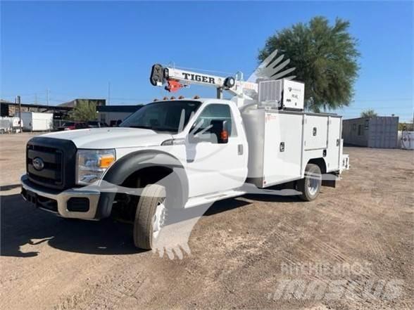 Ford F550 Construction - Autres
