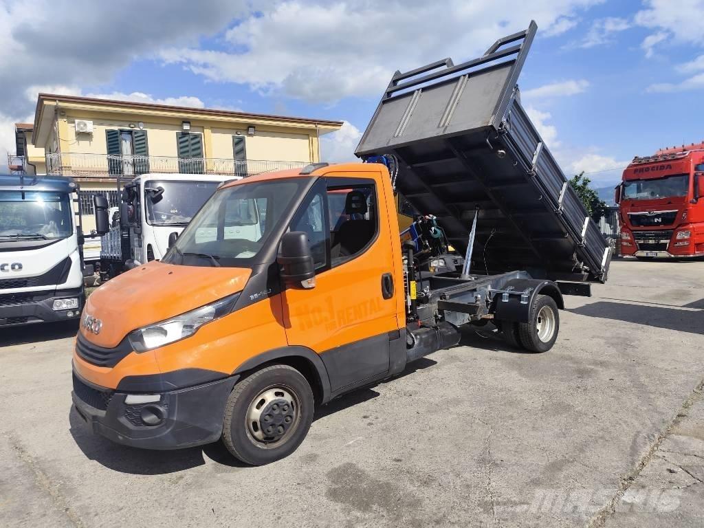 Iveco Daily 35-140 Camion plateau ridelle avec grue
