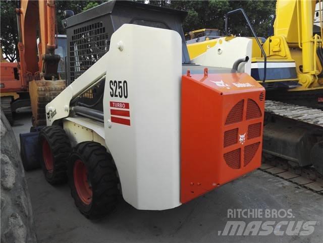 Bobcat S 250 Chargeuse compacte