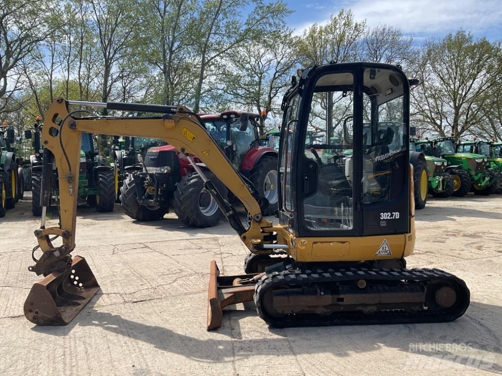 CAT 302.7 D CR Mini pelle < 7t
