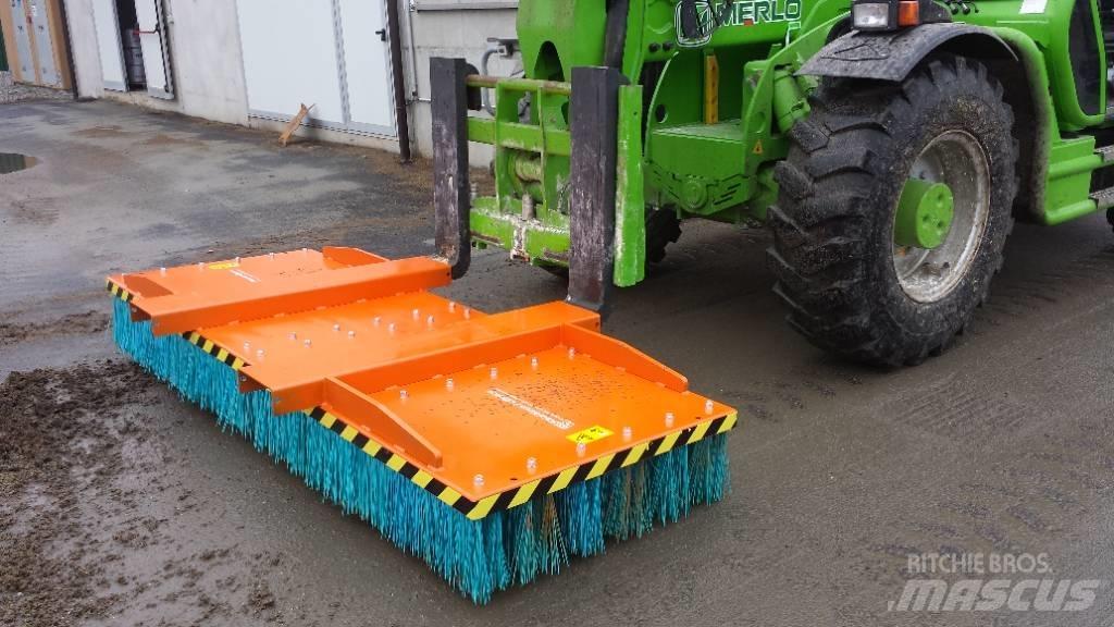 M3 Broom Sweeper SI Balayeuse / Autolaveuse